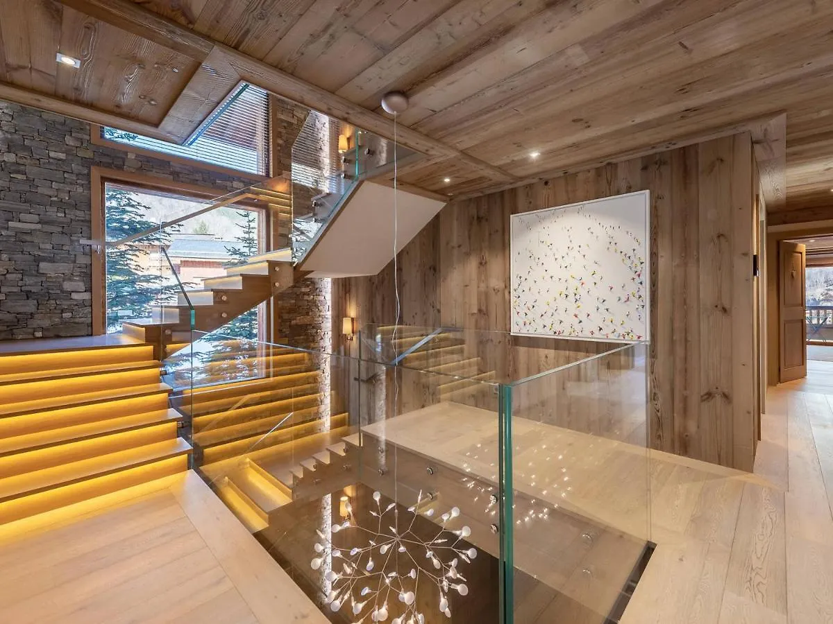 Chalet De Luxe Avec Demi-Pension Et Espace Bien-Etre A 2 Min Des Pistes - Fr-1-566-44 Les Allues France